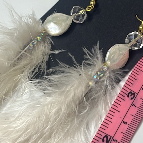 FEATHER & CRYSTAL EARRINGS - Picture 4 of 6